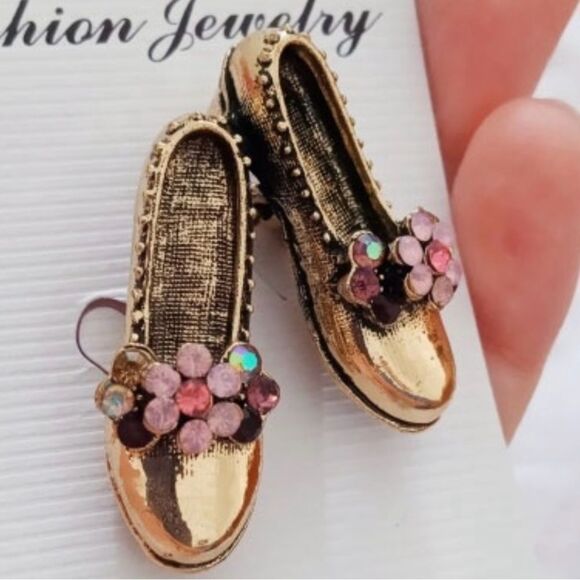 Antique Golden Floral Slipper Brooch - Picture 3 of 3